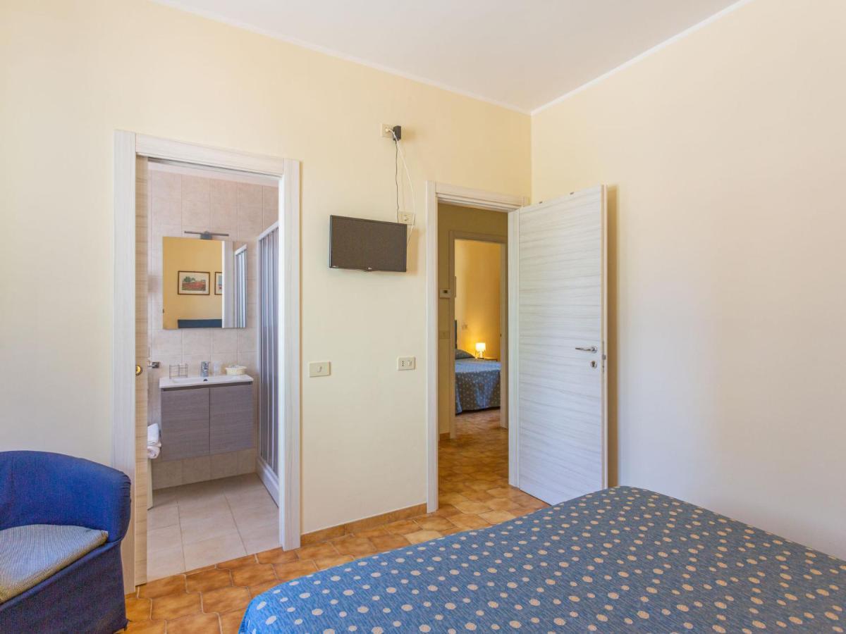 Apartment Mare Blu-1 By Interhome Francavilla Al Mare Exterior photo